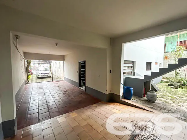 Amplo Sobrado Residencial e Comercial no Bairro Co