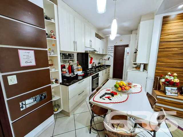Apartamento localizado no bairro Fátima, estuda pe