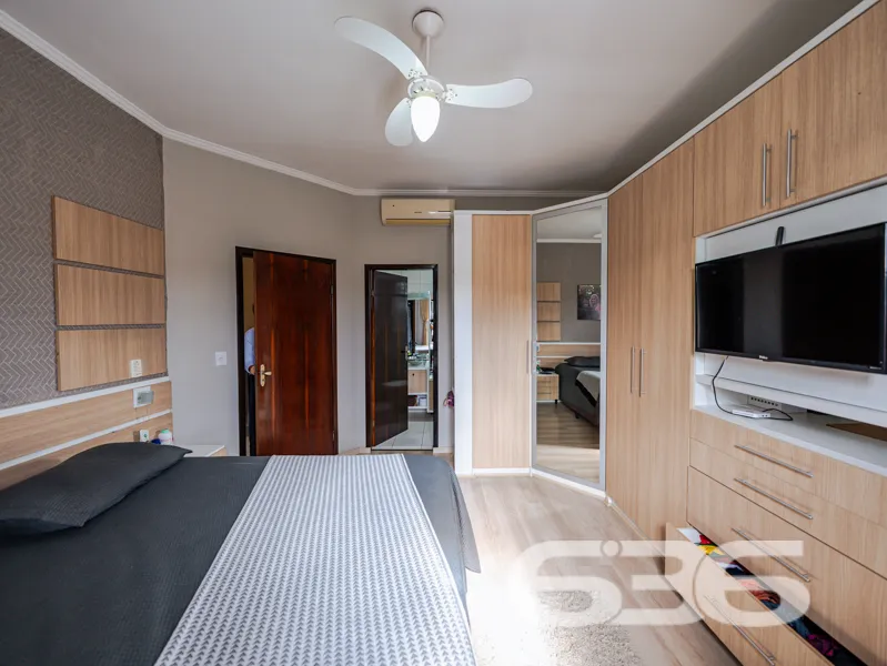 RESIDÊNCIA PADRÃO - SOBRADO sub-esquina

Uma resid