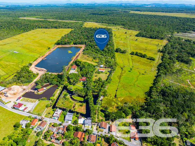 Chácara à venda em Balneário Barra do Sul/SC – Um
