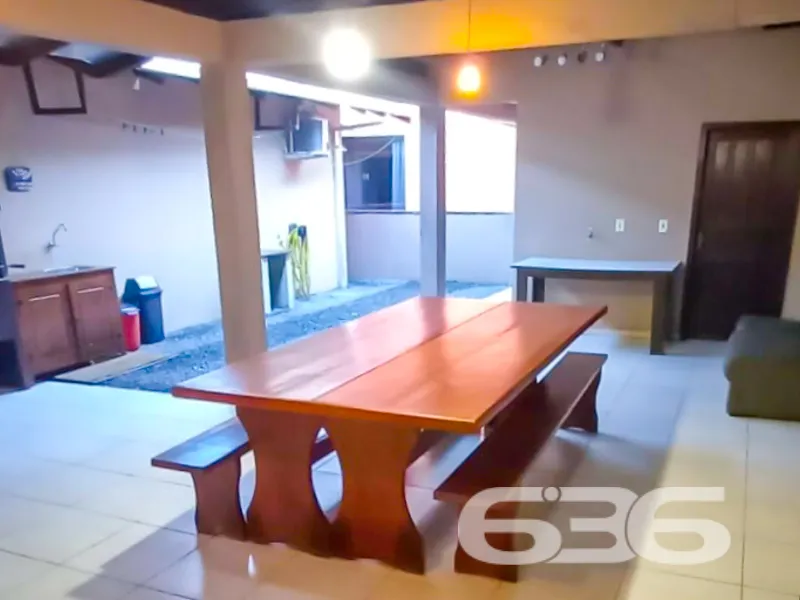 Casa a 750m do Mar, Pronta para Morar – Bairro Ens