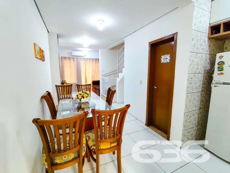 Excelente sobrado geminado Ă venda no bairro Boehm