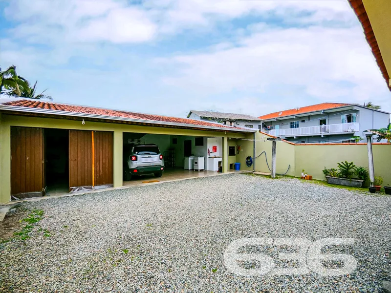 Descubra seu novo lar no coração de Balneário Barr