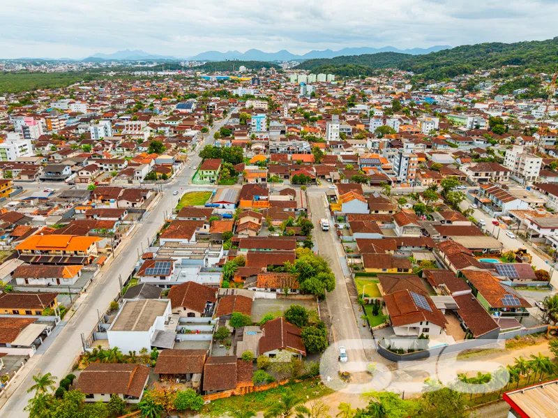 Descubra seu novo lar ou invista no futuro com est