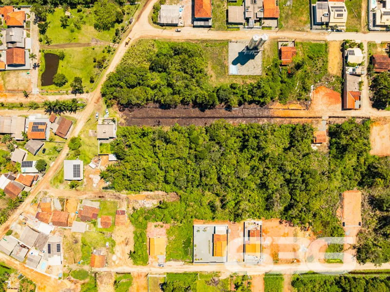 Oportunidade Única: Terreno à Venda em Balneário B