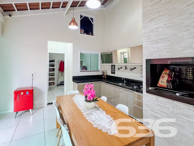 A Casa dos Seus Sonhos em Araquari/SC Espera por V