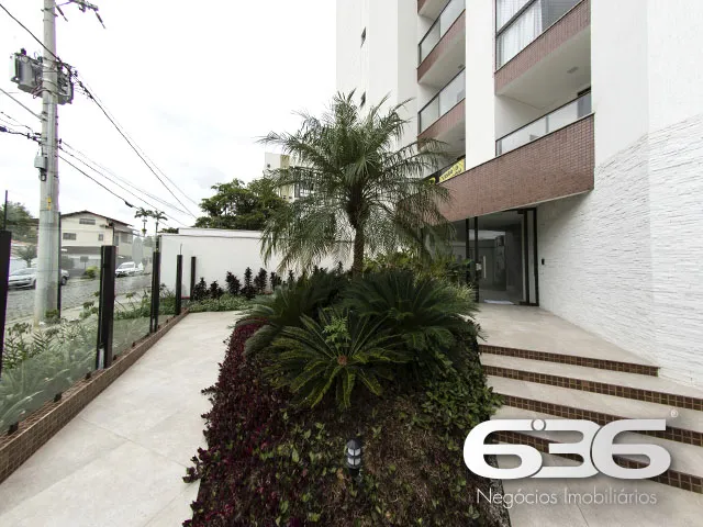 VENDE-SE APARTAMENTO COM SUÍTE + 2 QUARTOS NO BAIR
