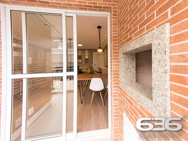 APARTAMENTO MOBILIADO DE ALTO PADRÃO NO COSTA E SI