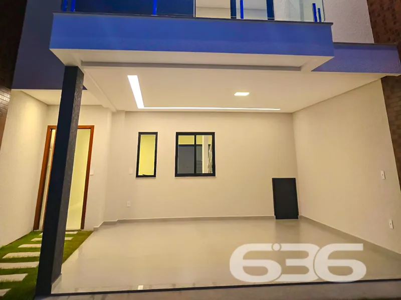 Casa Ă  venda com 3 suĂtes e 2 vagas de garagem em