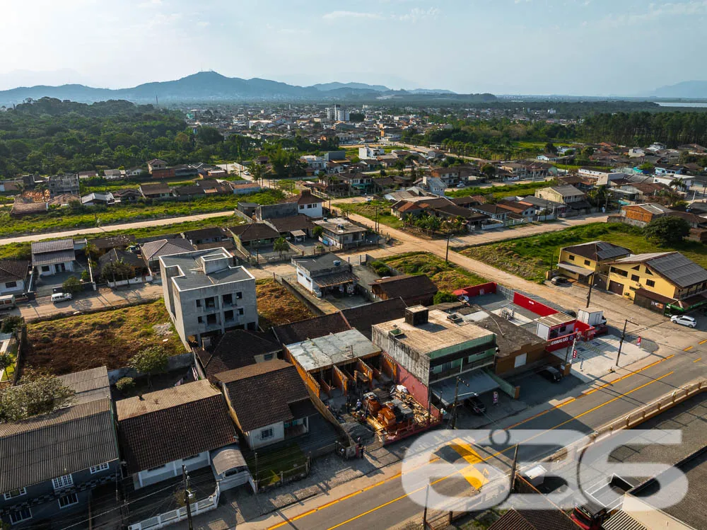 Imóvel Geminado Sobrado com Entrega em 2025 no Bai