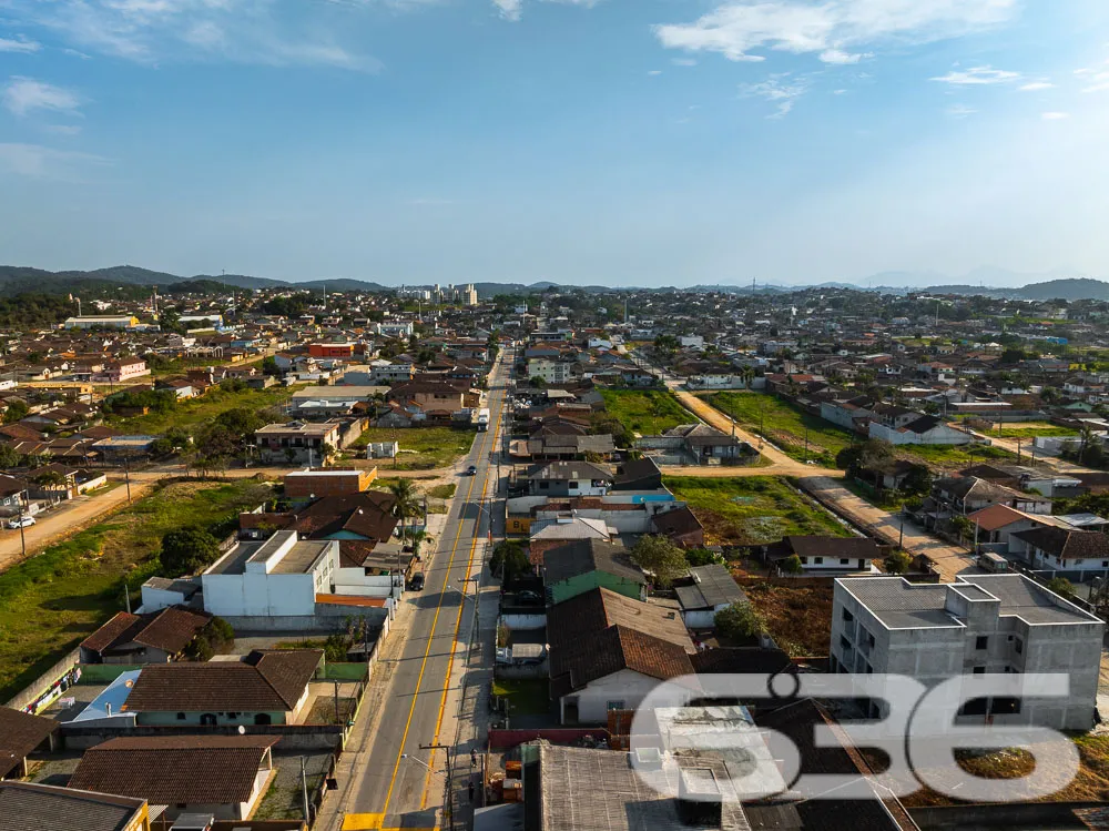Imóvel Geminado Sobrado com Entrega em 2025 no Bai