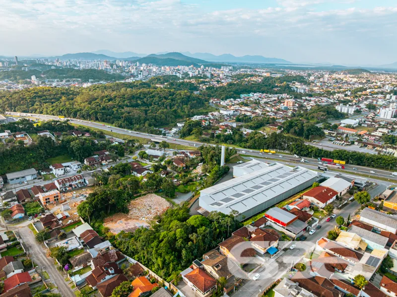 A Oportunidade Que Você Esperava em Joinville: Sob