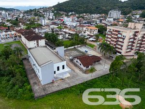 Comercial - Saguaçu - Joinville